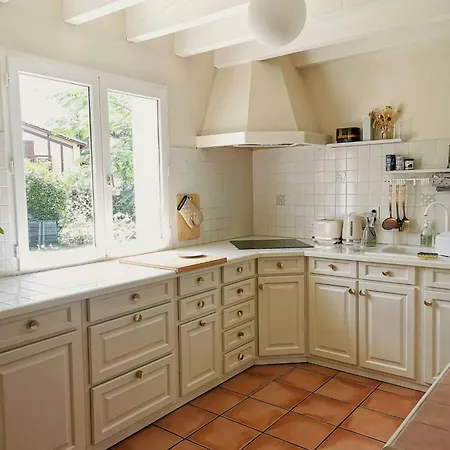 Landes House With Direct Access In
