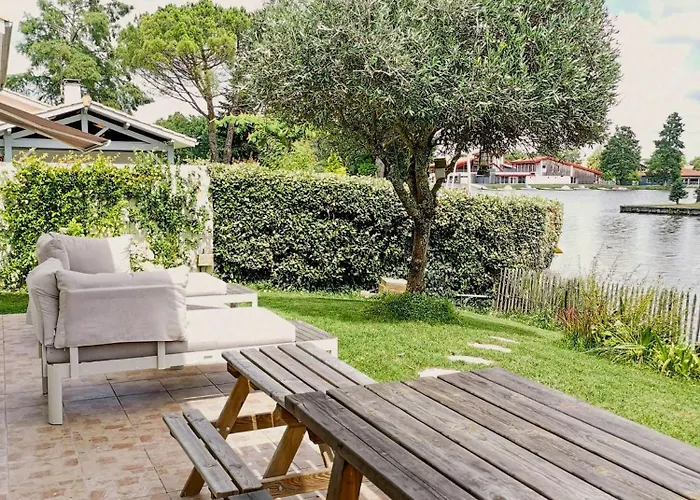 Landes House With Direct Access In