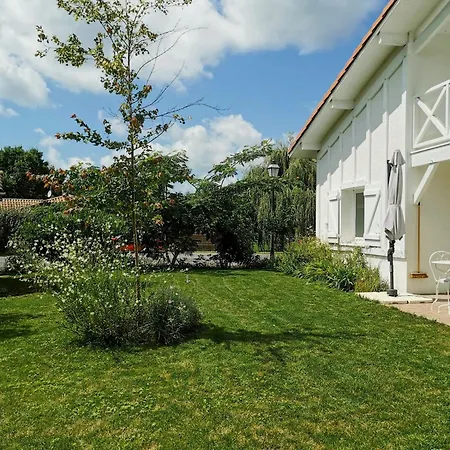 Landes House With Direct Access In Prázdninový dům Soustons